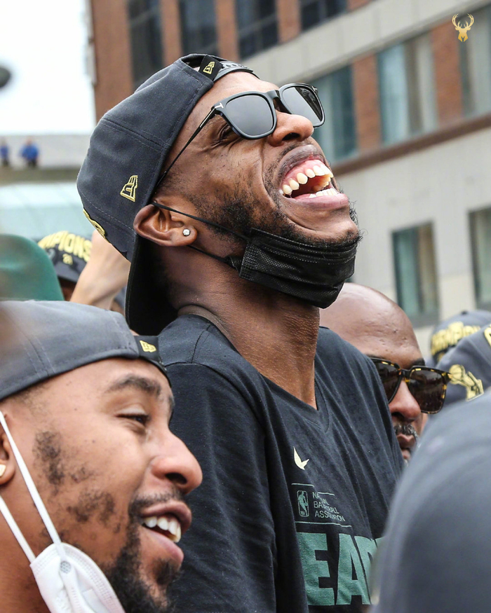 南宫体育- 德国杯清晨走向成谜；密尔沃基雄鹿队长鼓劲；底气十足；赛程密集仍需轮换