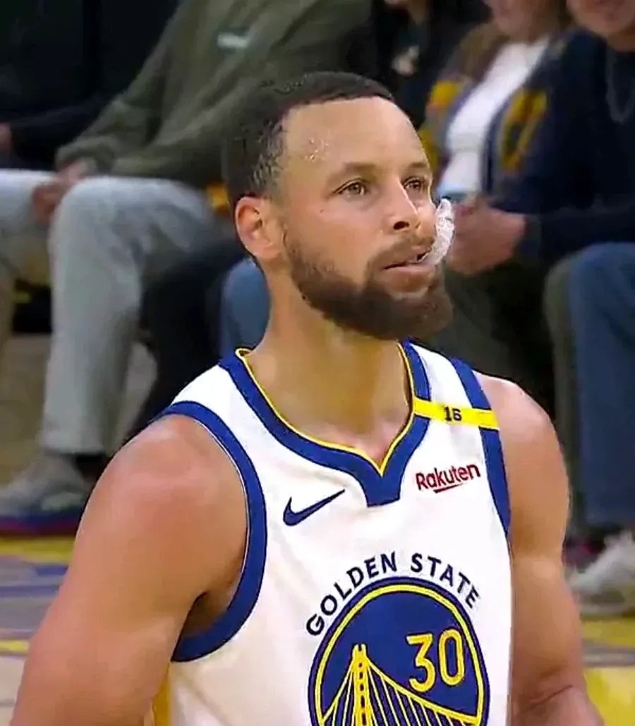 NGSPORTS-库里在C9比赛中比分优势明显，关键助攻引发热议！的简单介绍